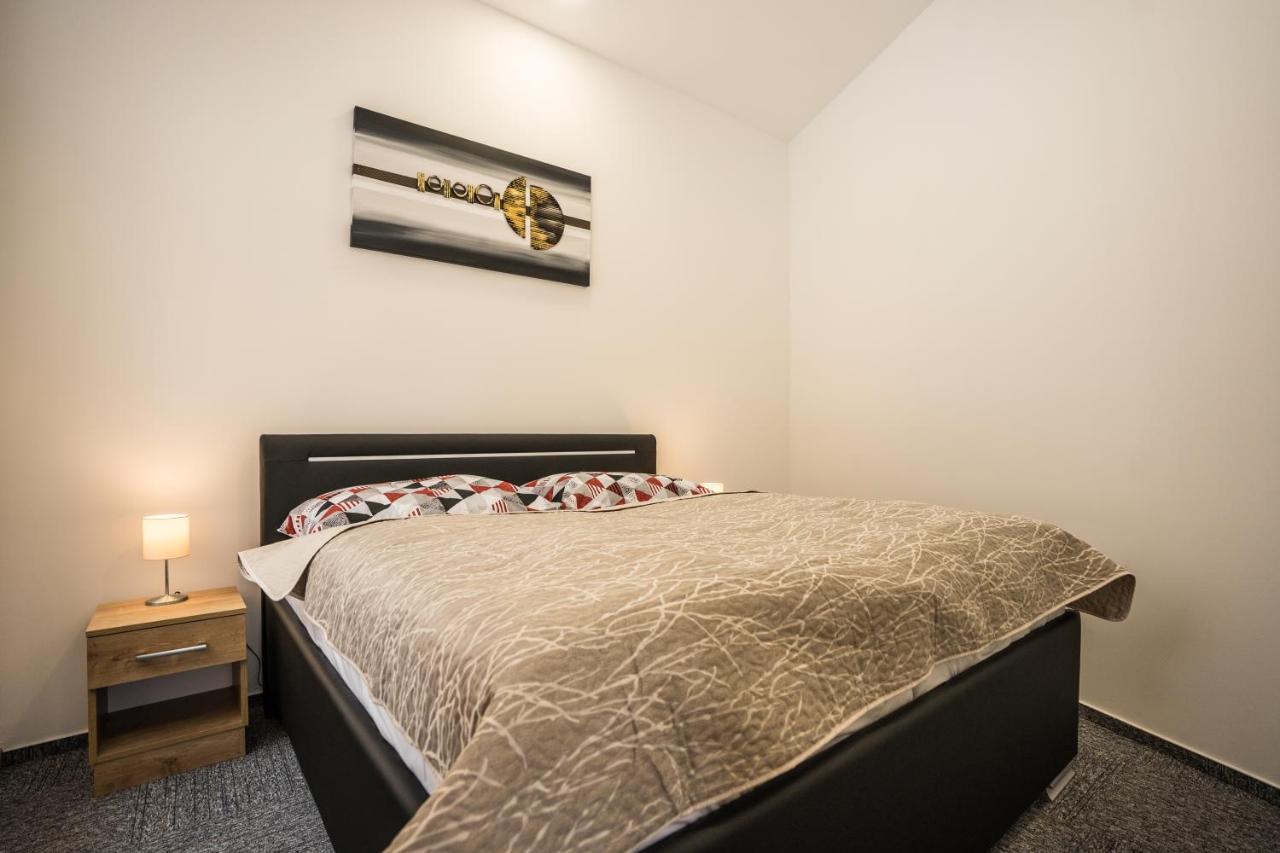 Hotel Šomka Drienica Bagian luar foto