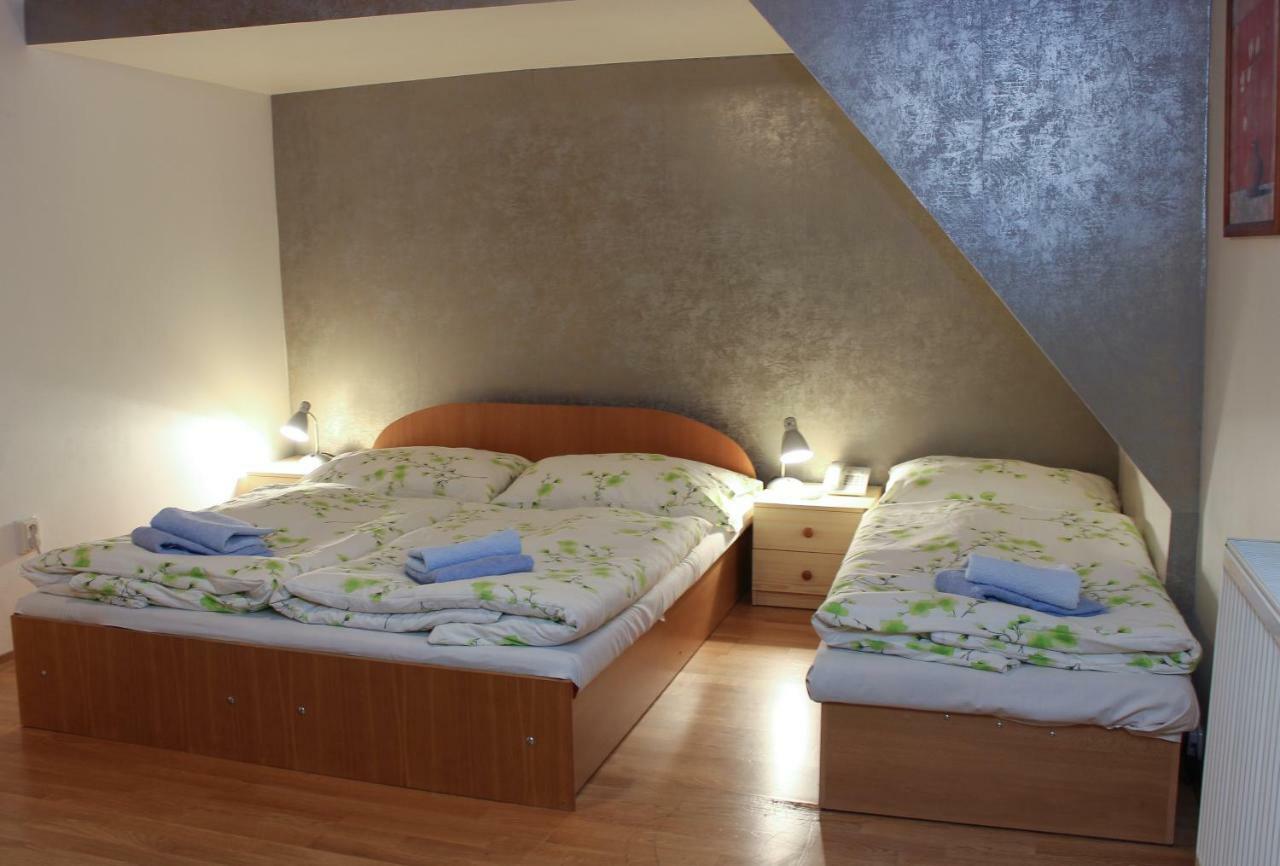 Hotel Šomka Drienica Bagian luar foto